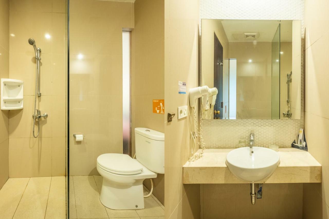 Capital O 852 The Silk At Dago Hotel Bandung Exterior photo